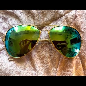 Ray-Ban Aviator sunglasses